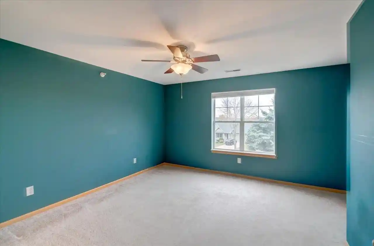 4th image of 704 Herndon Dr Dr, Madison, WI 53718