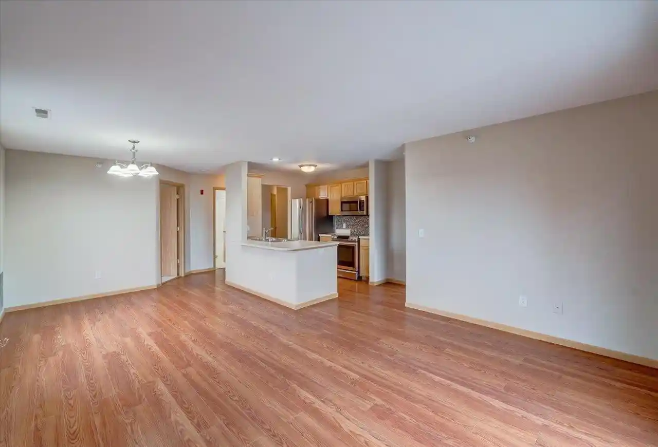 2nd image of 704 Herndon Dr Dr, Madison, WI 53718