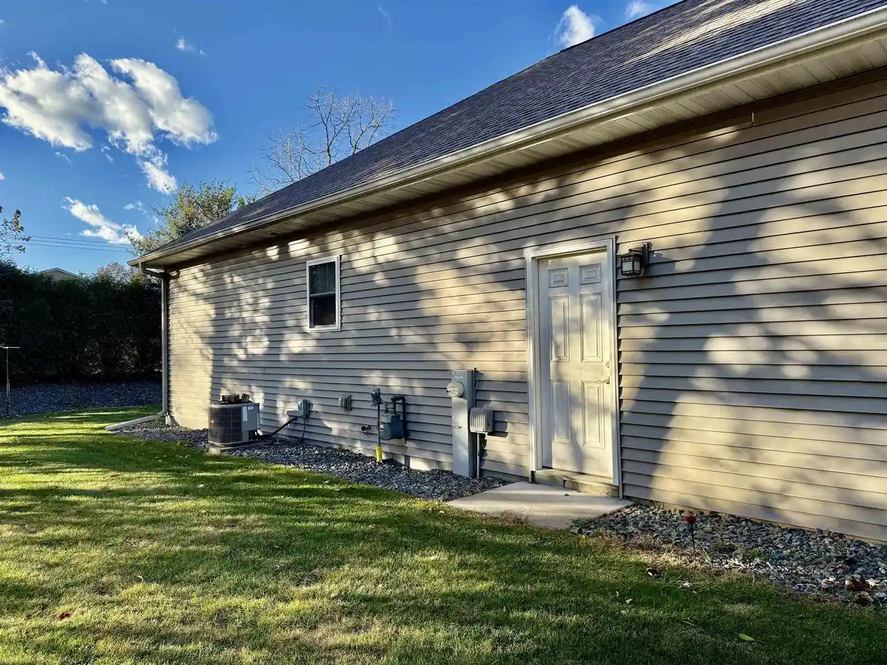 4th image of 2911 Tuscany Way Way, Plover, WI 54467 | MLS# 22505306