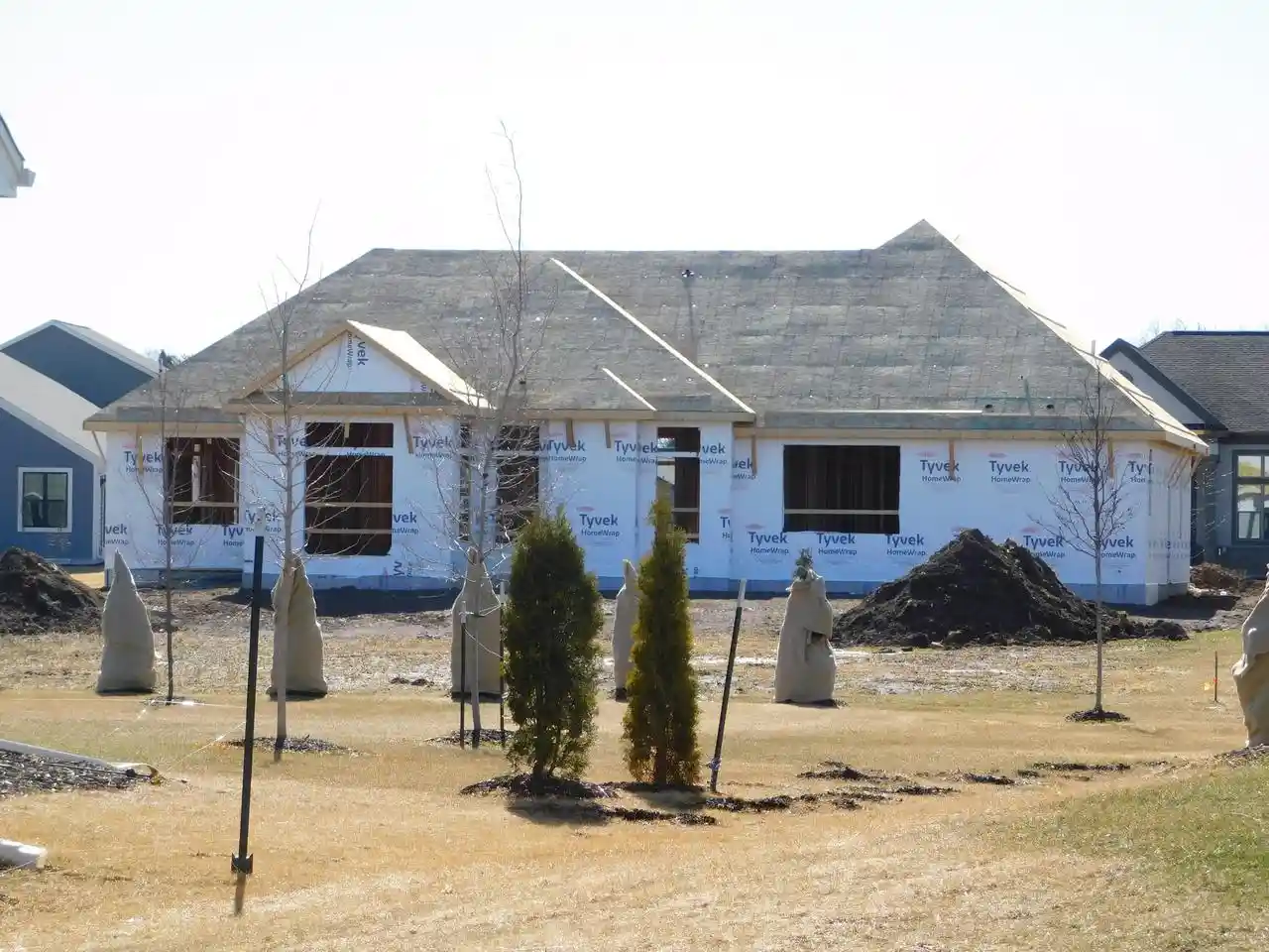 4th image of 792 N Sparrow Way Way, Grafton, WI 53024 | MLS# 1943302