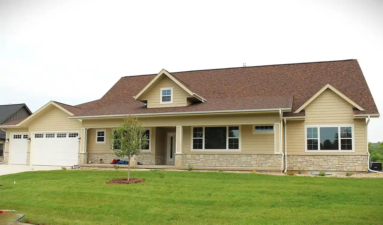 5th image of 1306 Moll Dr Dr, Waunakee, WI 53597 | MLS# 2013433