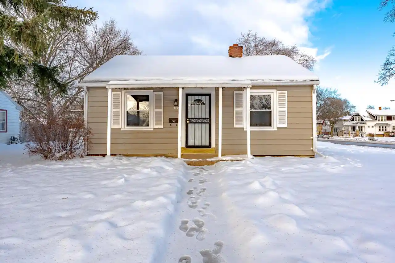 Homes for sale in Milwaukee, WI | 5106 W Stark Street Street, Milwaukee, WI 53218 | MLS# 1944948