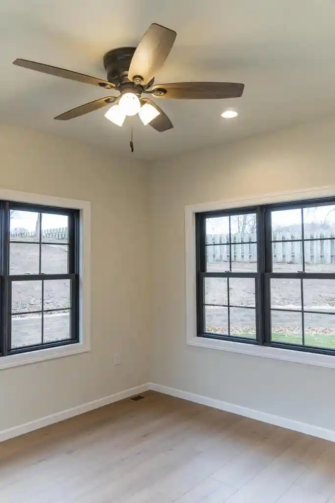 4th image of 620 Johnson Pl Pl, Onalaska, WI 54650 | MLS# 1945669
