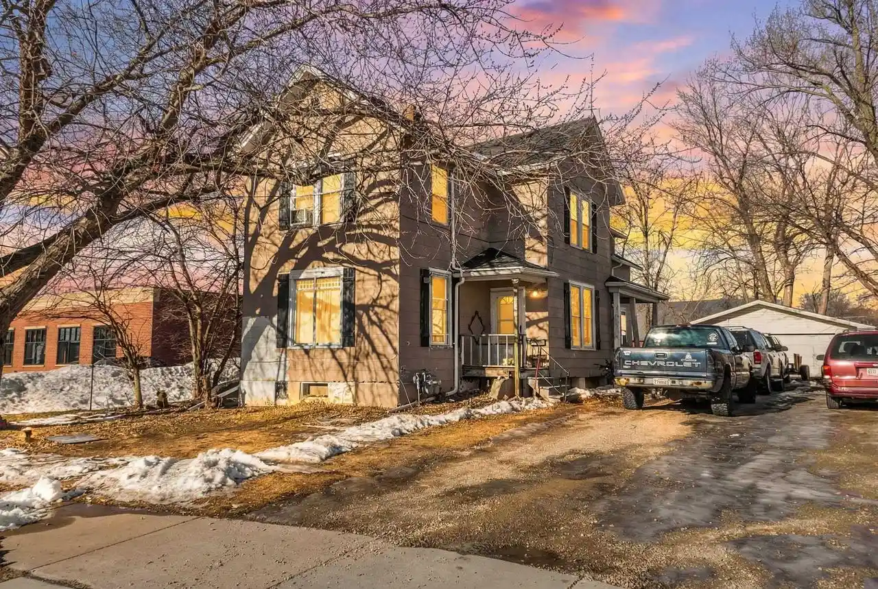 Homes for sale in Oshkosh, WI | 314 Viola Avenue Avenue, Oshkosh, WI 54901 | MLS# 50319408
