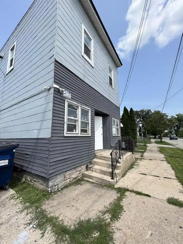 2nd image of 177 W 2nd Street Street, Fond Du Lac, WI 54935 | MLS# 50319533