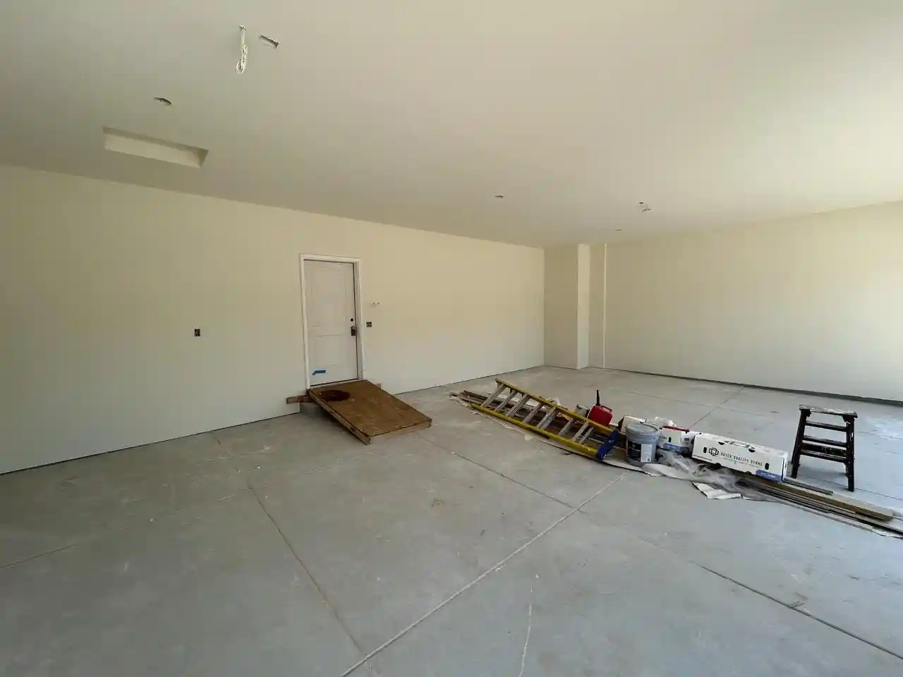 5th image of N55W25226 Crescent Hill Dr Dr, Sussex, WI 53089 | MLS# 1946507