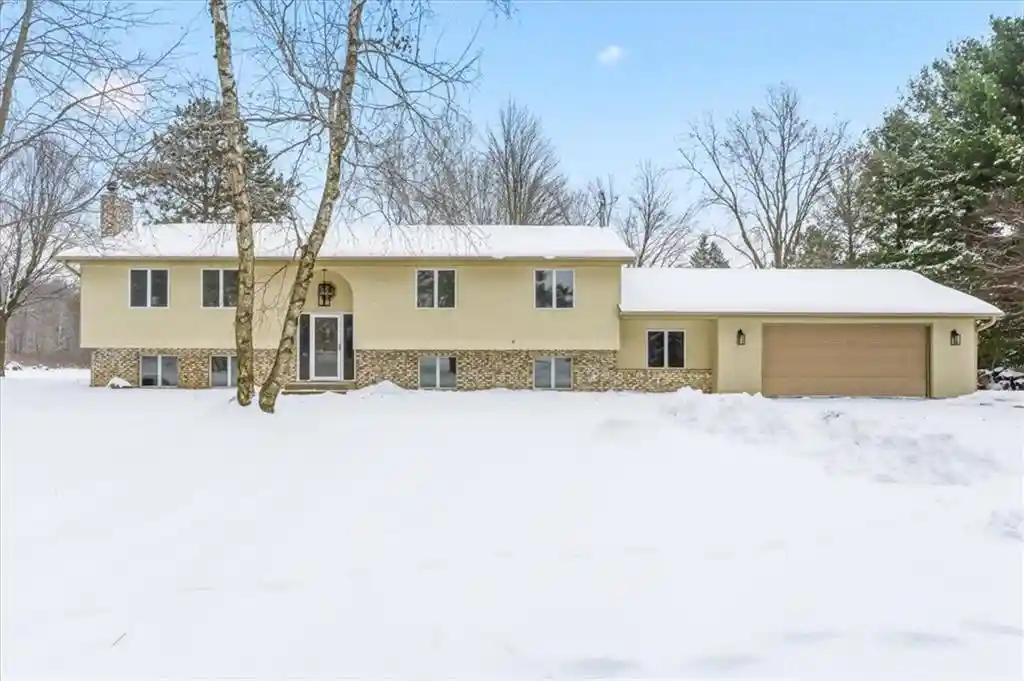 1st image of 1735 Hwy 63, New Richmond, WI 54017 | MLS# 1597621