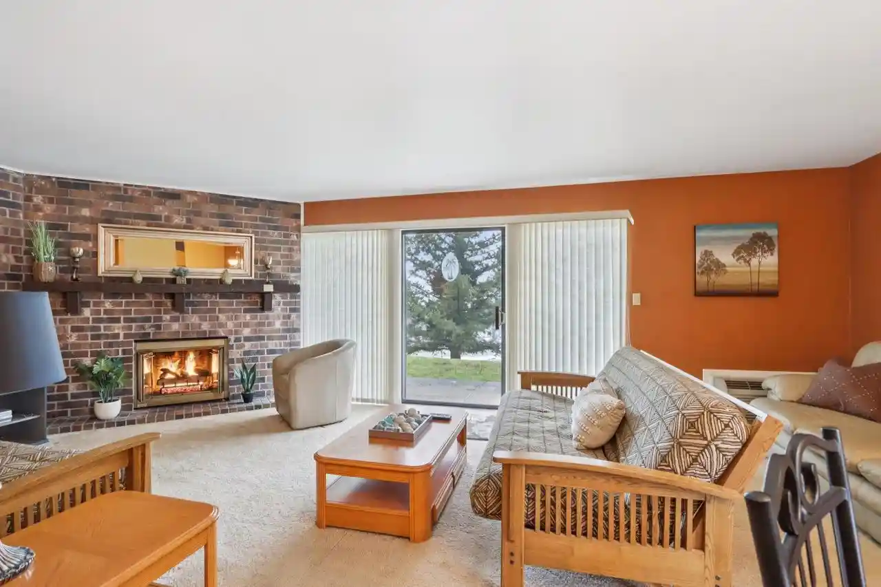 Homes for sale in Lake Geneva, WI | 55 Lausanne Court Court #01, Lake Geneva, WI 53147 | MLS# 1946717