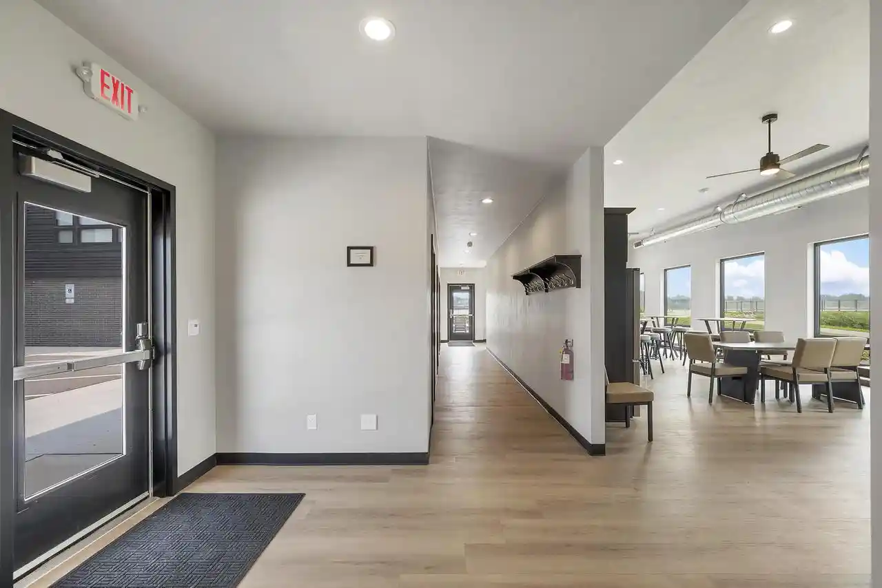Homes for sale in Ashwaubenon, WI | 433 Aldon Circle Circle #404, Ashwaubenon, WI 54304 | MLS# 50319750