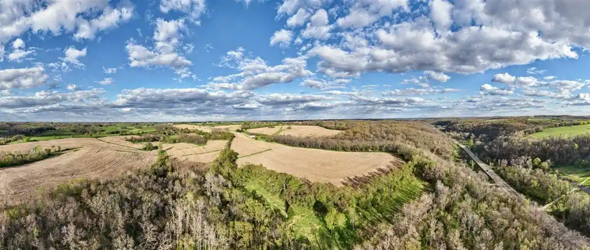 3rd image of E8527 Nelson Road Road, Readstown, WI 54652 | MLS# 1946774