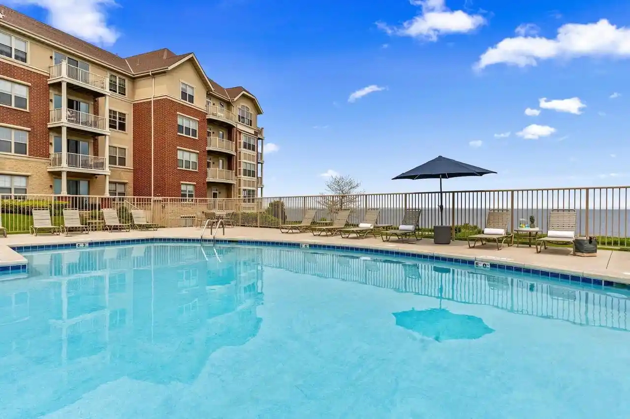 2nd image of 4100 S Lake Dr Dr, Saint Francis, WI 53235