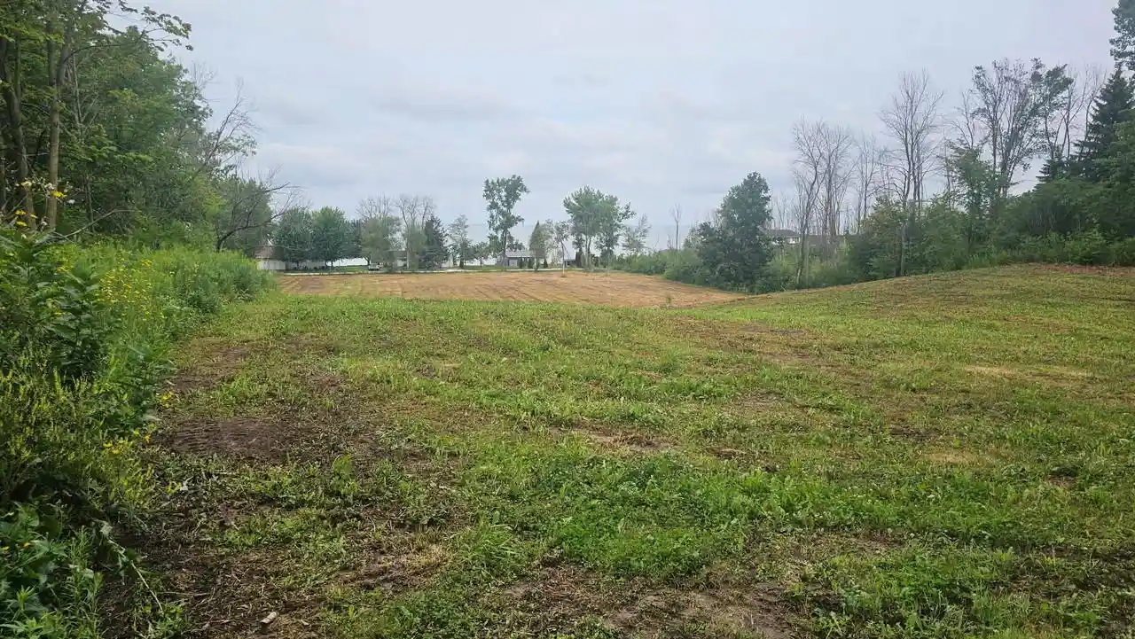 2nd image of Sun N Surf Dr Dr, Luxemburg, WI 54217 | MLS# 50319909