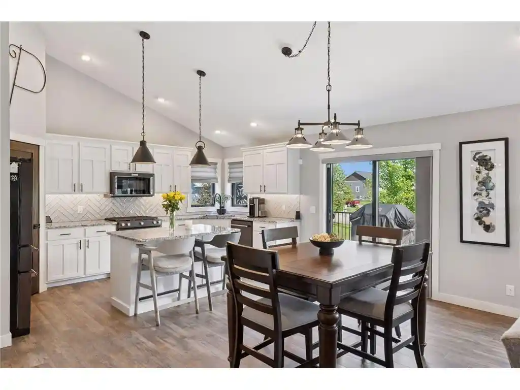 3rd image of 203 Vista Circle Circle, River Falls, WI 54022 | MLS# 6822615