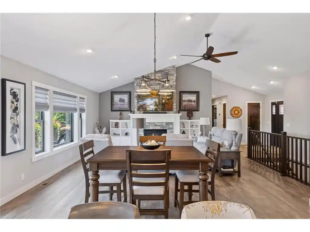 4th image of 203 Vista Circle Circle, River Falls, WI 54022 | MLS# 6822615