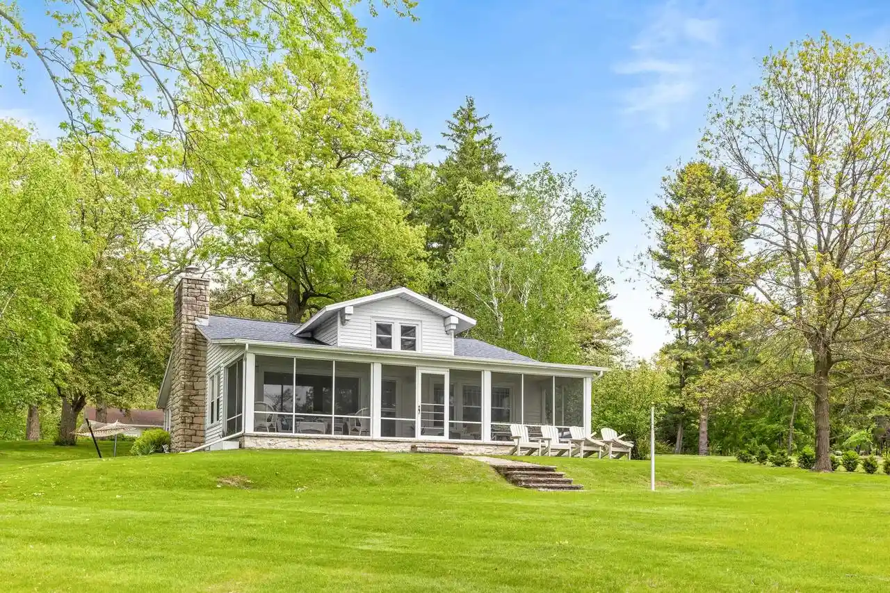 Homes for sale in Green Lake, WI | 607c Illinois Avenue Avenue, Green Lake, WI 54941 | MLS# 2014889