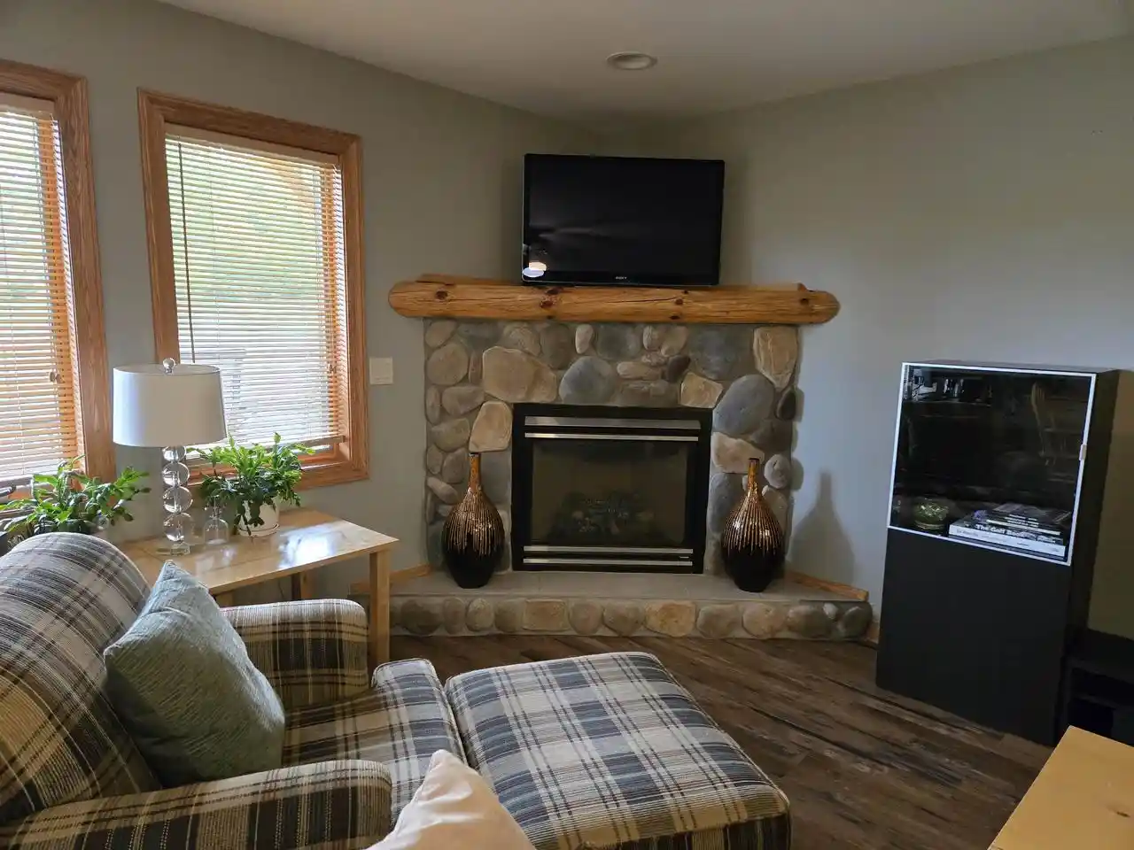 Homes for sale in Arkdale, WI | 1826 2 Parkland Drive Drive, Arkdale, WI 54613 | Houzeo