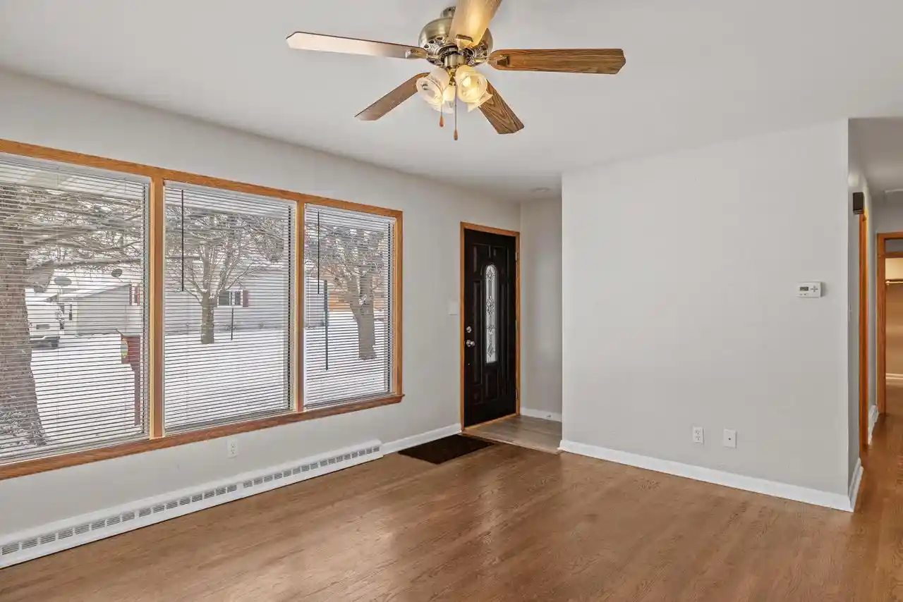 Homes for sale in Sheboygan, WI | 1156 Orchard Dr Dr, Sheboygan, WI 53081 | MLS# 1947755