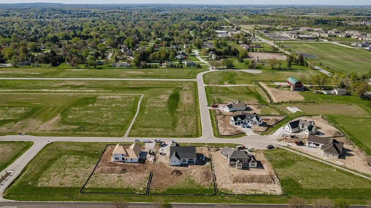 4th image of Lt48 Doolan Dr Dr #Lt48, Oconomowoc, WI 53066 | MLS# 1947834