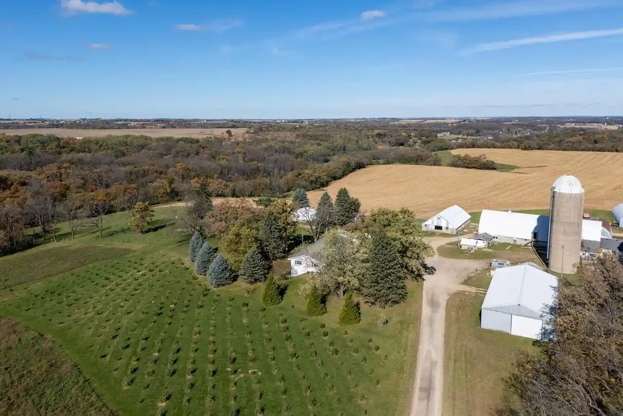 3rd image of 2542 County Road P, Verona, WI 53593 | MLS# 2015192