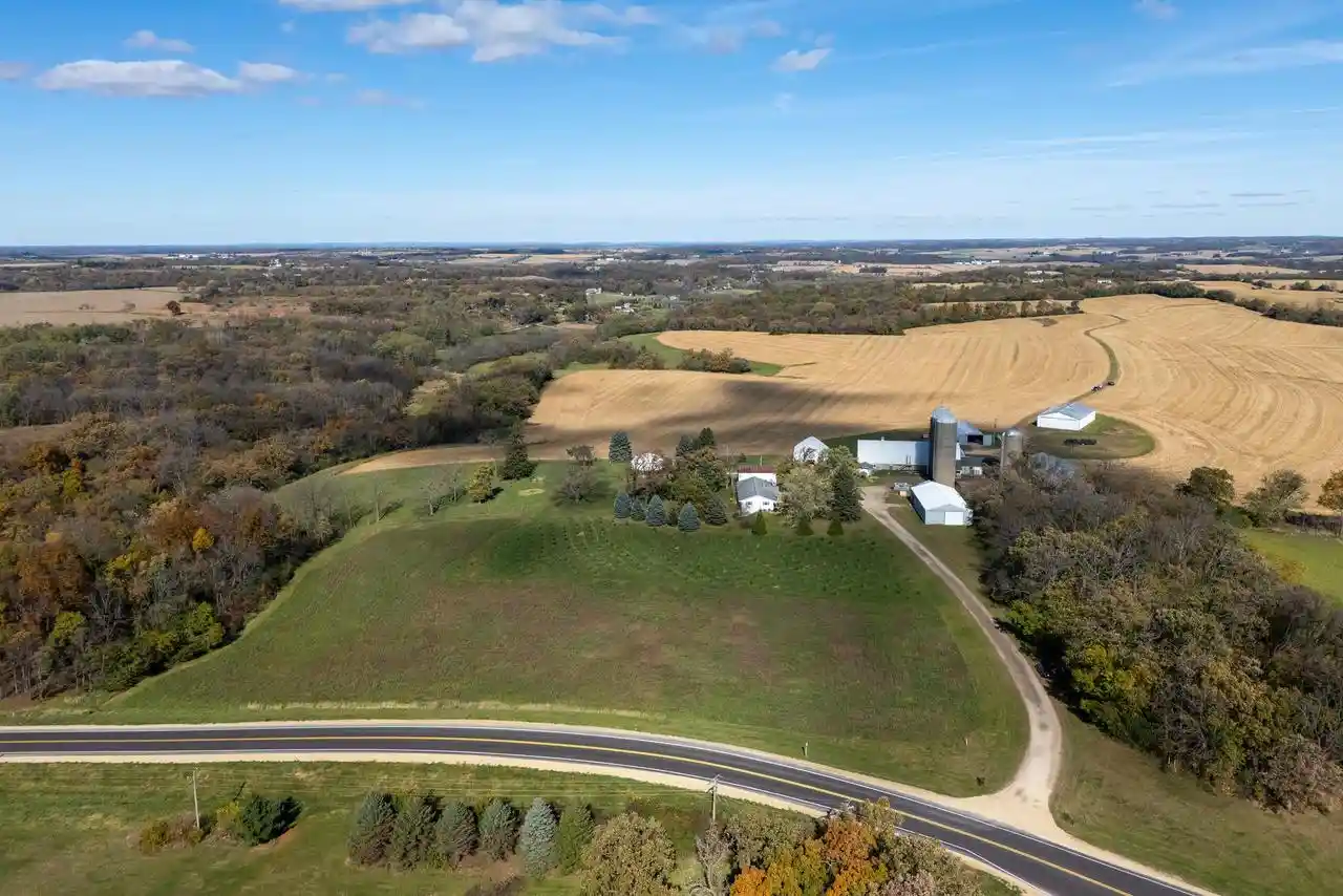 5th image of 2542 County Road P, Verona, WI 53593 | MLS# 2015192
