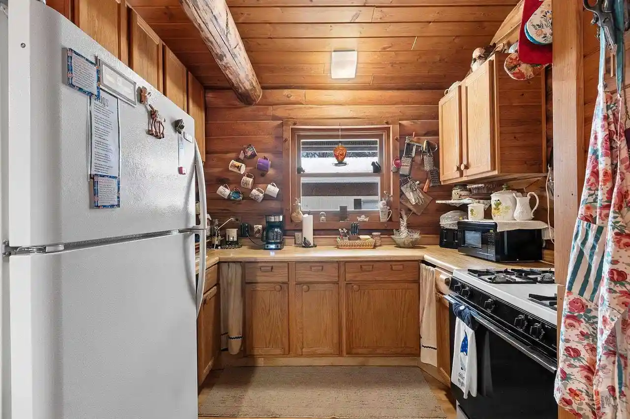 3rd image of W2757 County Road B, Marinette, WI 54143 | MLS# 50320244