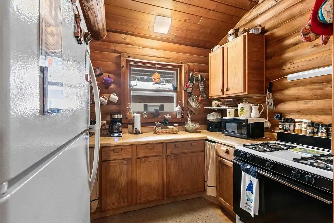 4th image of W2757 County Road B, Marinette, WI 54143 | MLS# 50320244