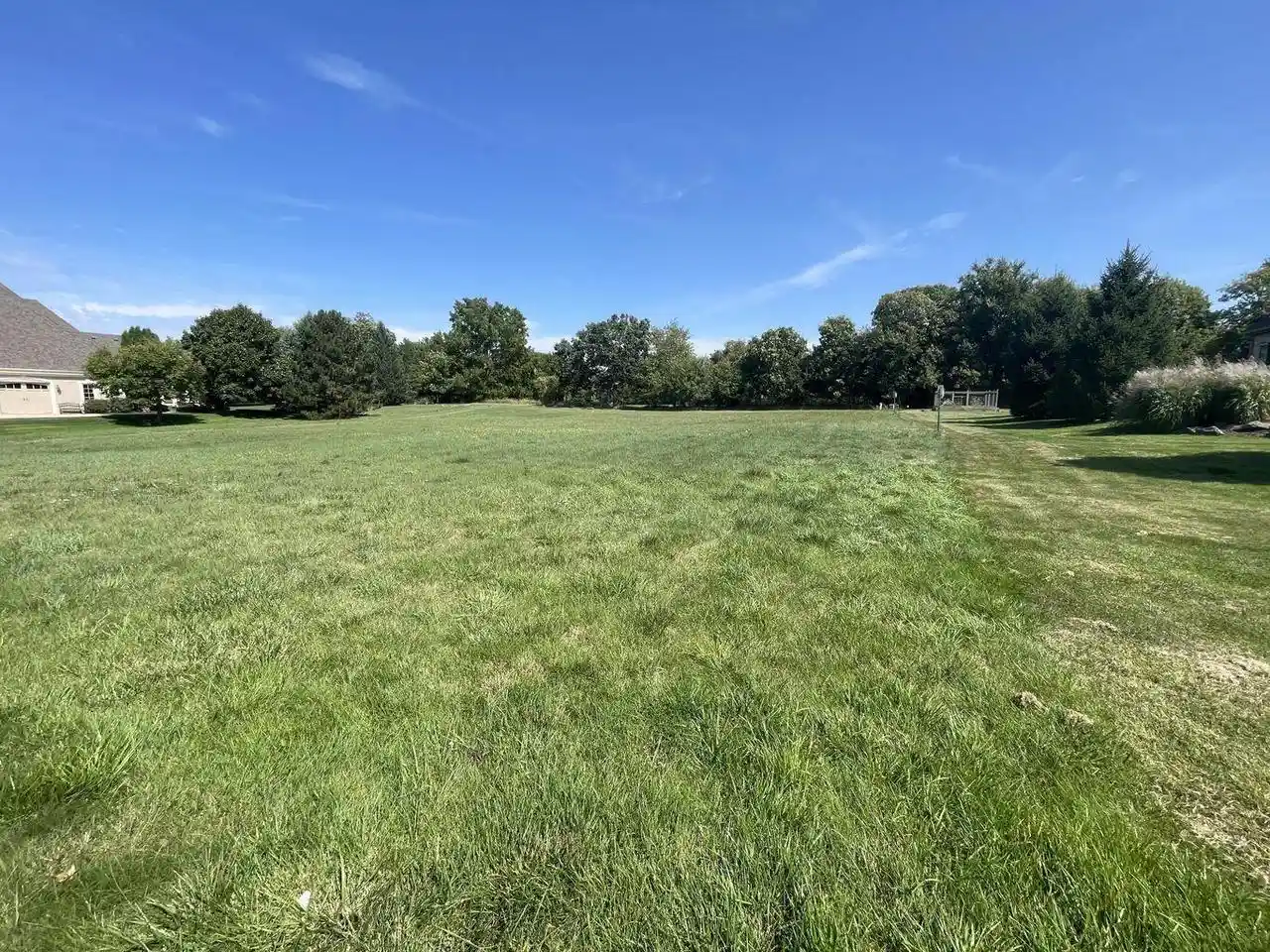 2nd image of Lot 16 Lakeside Ridge Court Court, Pewaukee, WI 53072 | MLS# 1948769