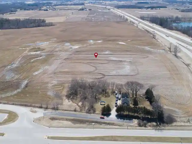 5th image of 5813 Michigan Avenue Avenue, Manitowoc, WI 54220 | MLS# 50320540