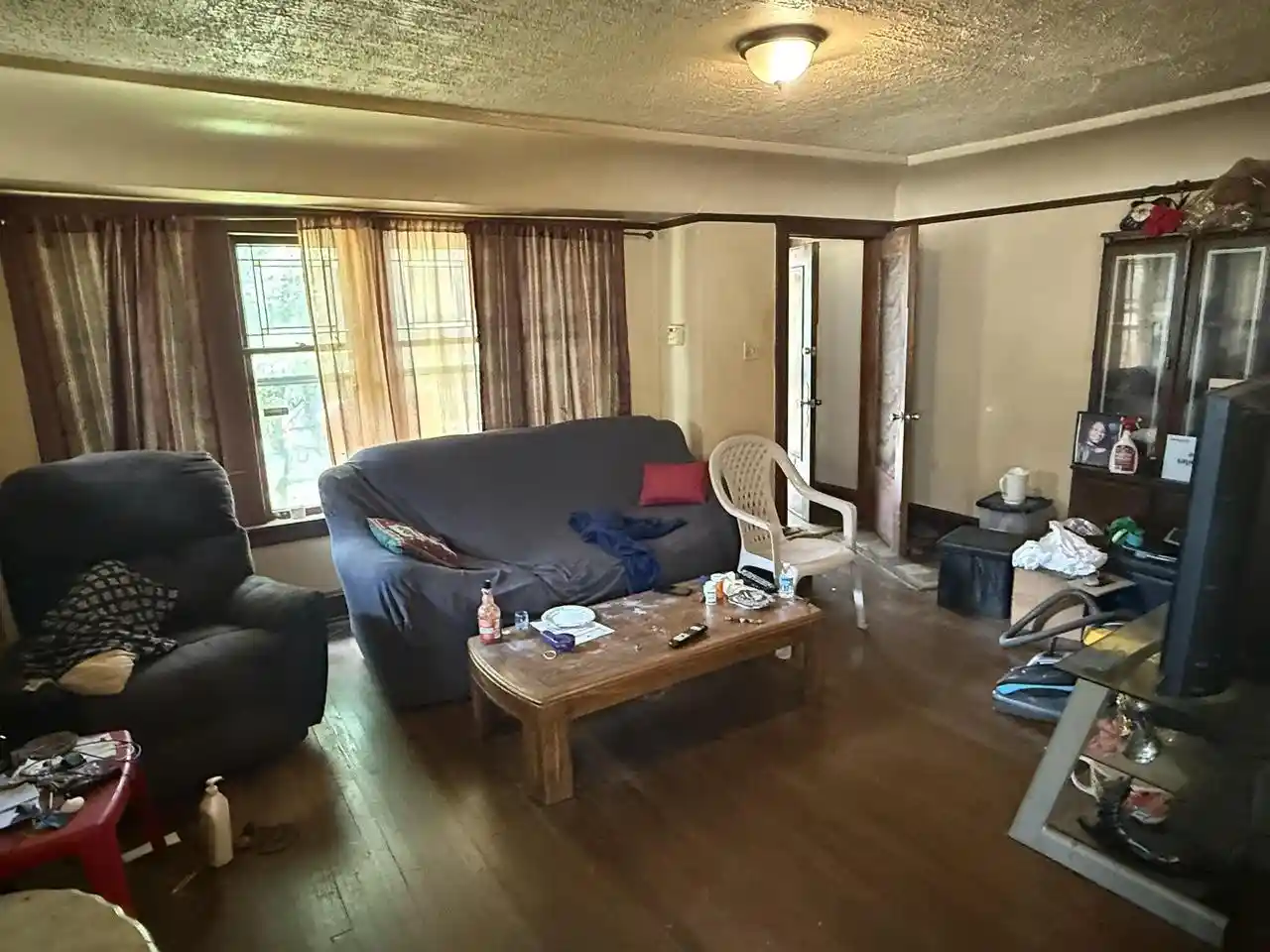 2nd image of 2954 N 45Th St St, Milwaukee, WI 53210