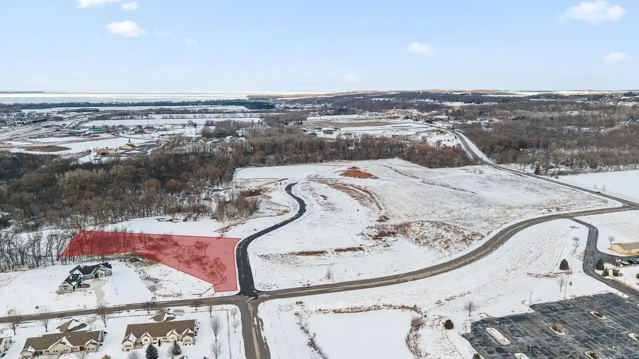 1st image of 130 Hidden Valley Circle Circle #Lt1, Fond Du Lac, WI 54937 | MLS# 1949206
