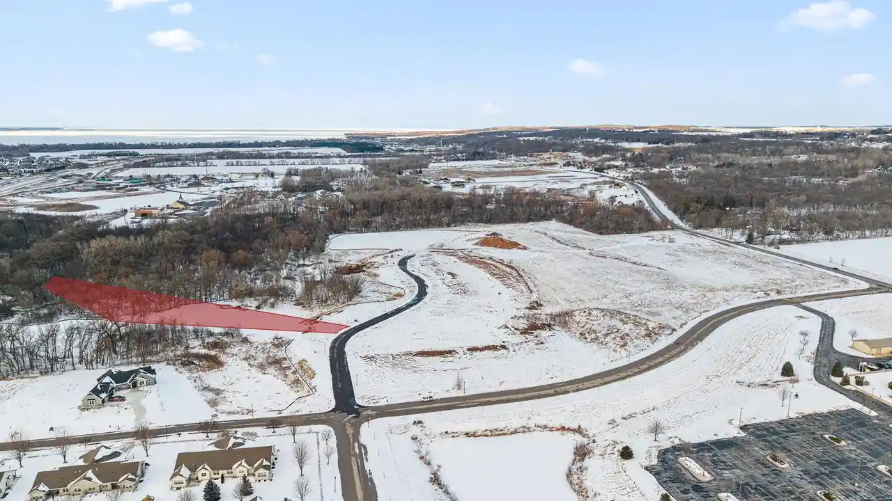 Homes for sale in Fond Du Lac, WI | 158 Hidden Valley Circle Circle #Lt2, Fond Du Lac, WI 54937 | MLS# 1949210