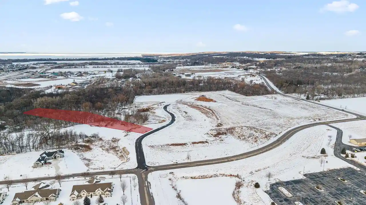 Homes for sale in Fond Du Lac, WI | 164 Hidden Valley Circle Circle #Lt3, Fond Du Lac, WI 54937 | MLS# 1949211