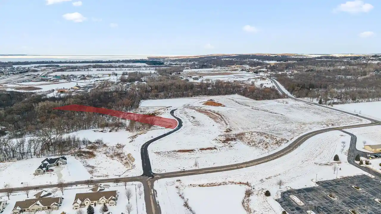 1st image of 188 Hidden Valley Circle Circle #Lt5, Fond Du Lac, WI 54937 | MLS# 1949214