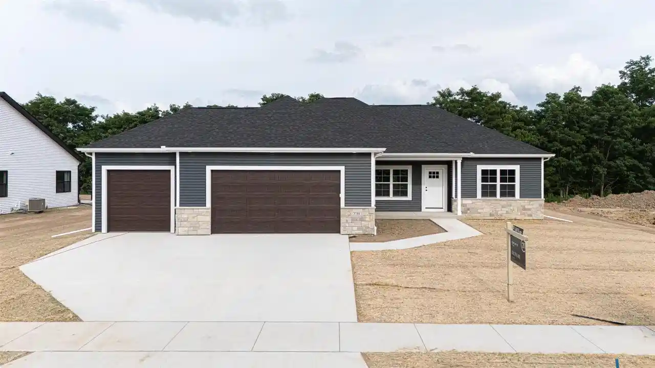 Homes for sale in Janesville, WI | 3740 N Woodbury Lane Lane, Janesville, WI 53545 | MLS# 2015952