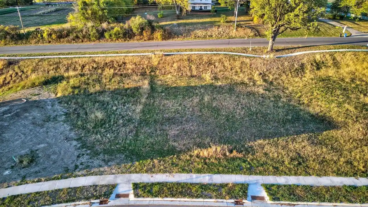 5th image of 680 Clear Pond Way Way, Verona, WI 53593 | MLS# 2015957