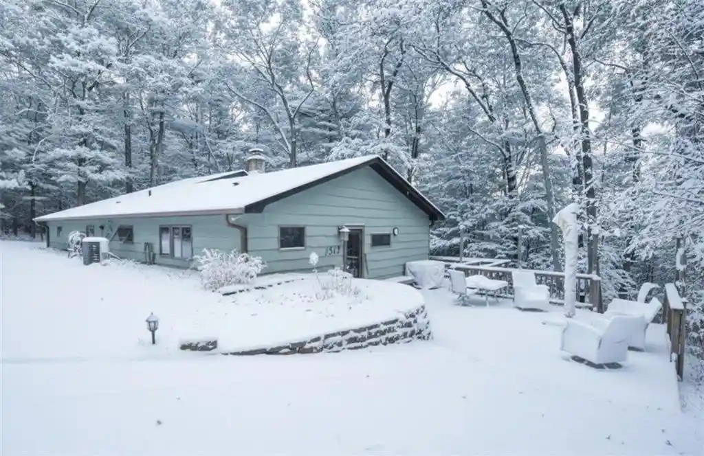 1st image of 4549 Lunsman Dr Dr, Danbury, WI 54830 | MLS# 1598219
