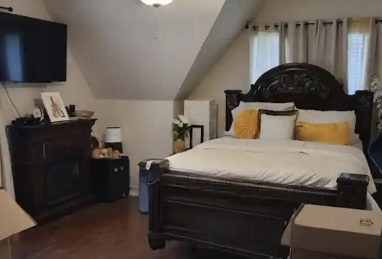 Photo 1 of Single family home for sale at 3924 N 37th Street, Milwaukee, WI 53216 | MLS# 1949912 | Listing updated on 2026-10-22
