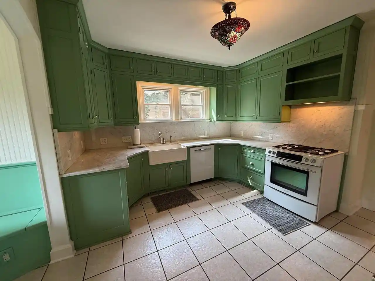2nd image of 2010 Main Street Street, La Crosse, WI 54601 | MLS# 1950086