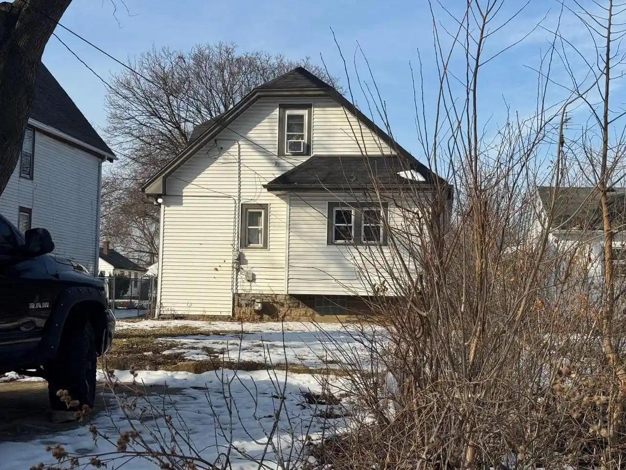 3rd image of 4740 N 30th Street Street, Milwaukee, WI 53209 | MLS# 1950447