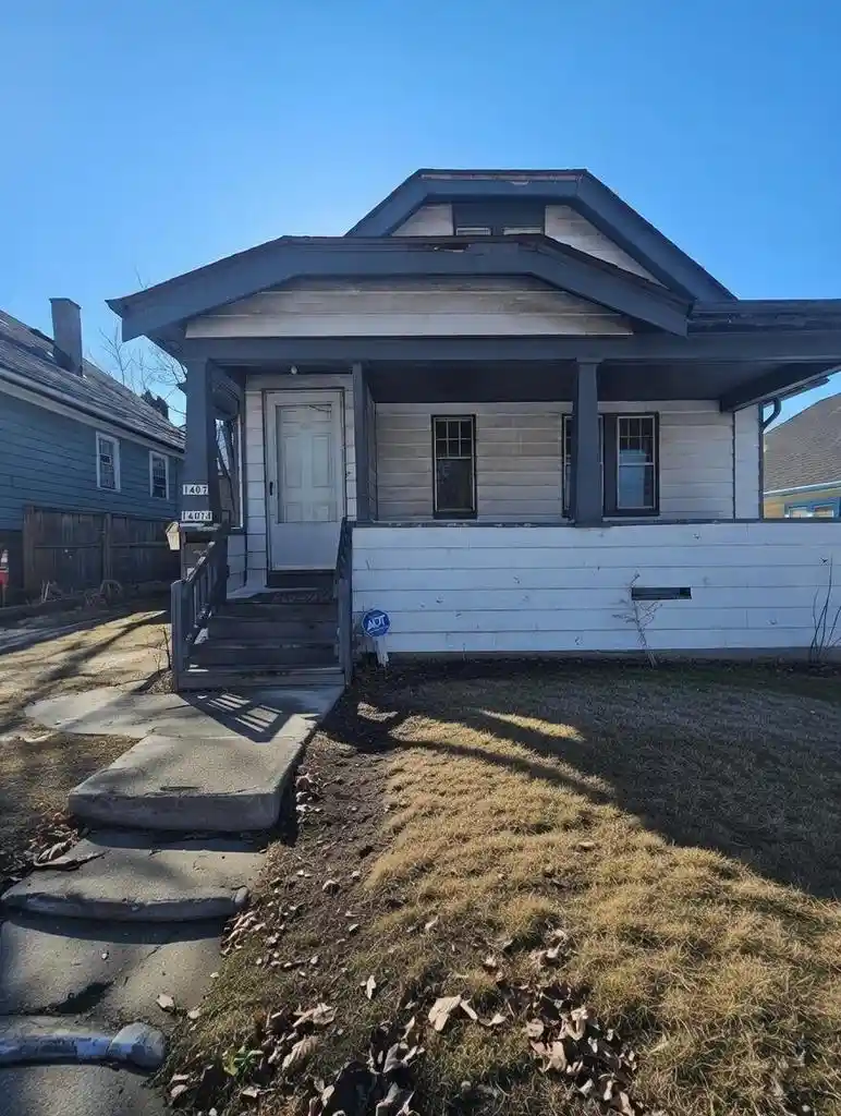Homes for sale in Milwaukee, WI | 1407 W Nash Street Street #1407A, Milwaukee, WI 53206 | MLS# 1950478