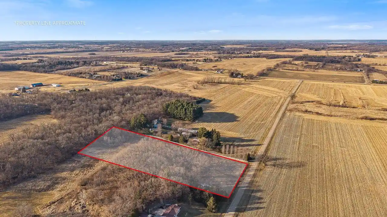 2nd image of L1 Flint, Stoughton, WI 53589 | MLS# 2016759