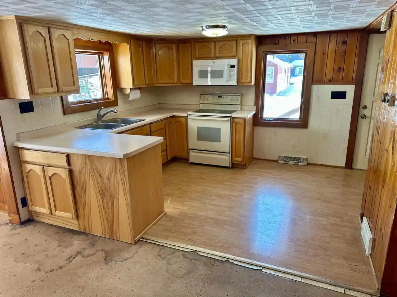 Photo 2 of Single family home for sale at 2004 The Point Road E, Tomahawk, WI 54487 | MLS# 22600631 | Listing updated on 2026-08-10