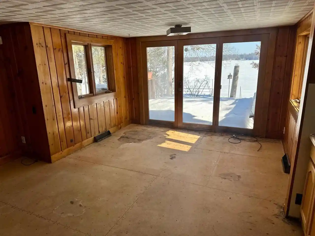 Photo 2 of Single family home for sale at 2004 The Point Road E, Tomahawk, WI 54487 | MLS# 22600631 | Listing updated on 2026-08-10