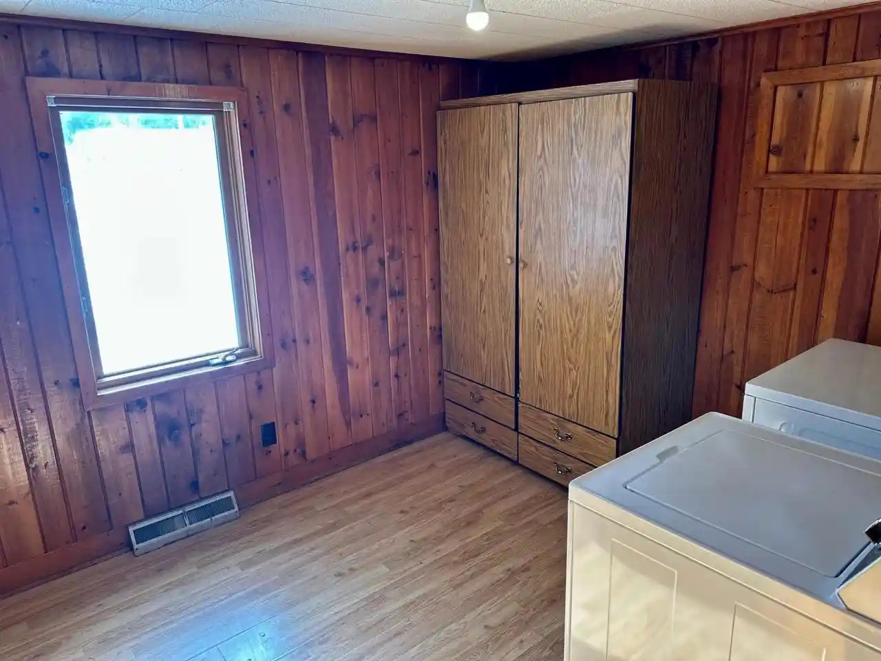 Photo 4 of Single family home for sale at 2004 The Point Road E, Tomahawk, WI 54487 | MLS# 22600631 | Listing updated on 2026-08-10