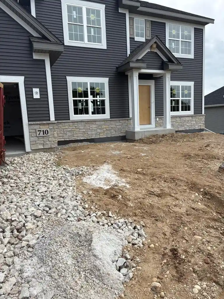 3rd image of 710 Brockway Dr Dr, Mukwonago, WI 53149 | MLS# 1951262