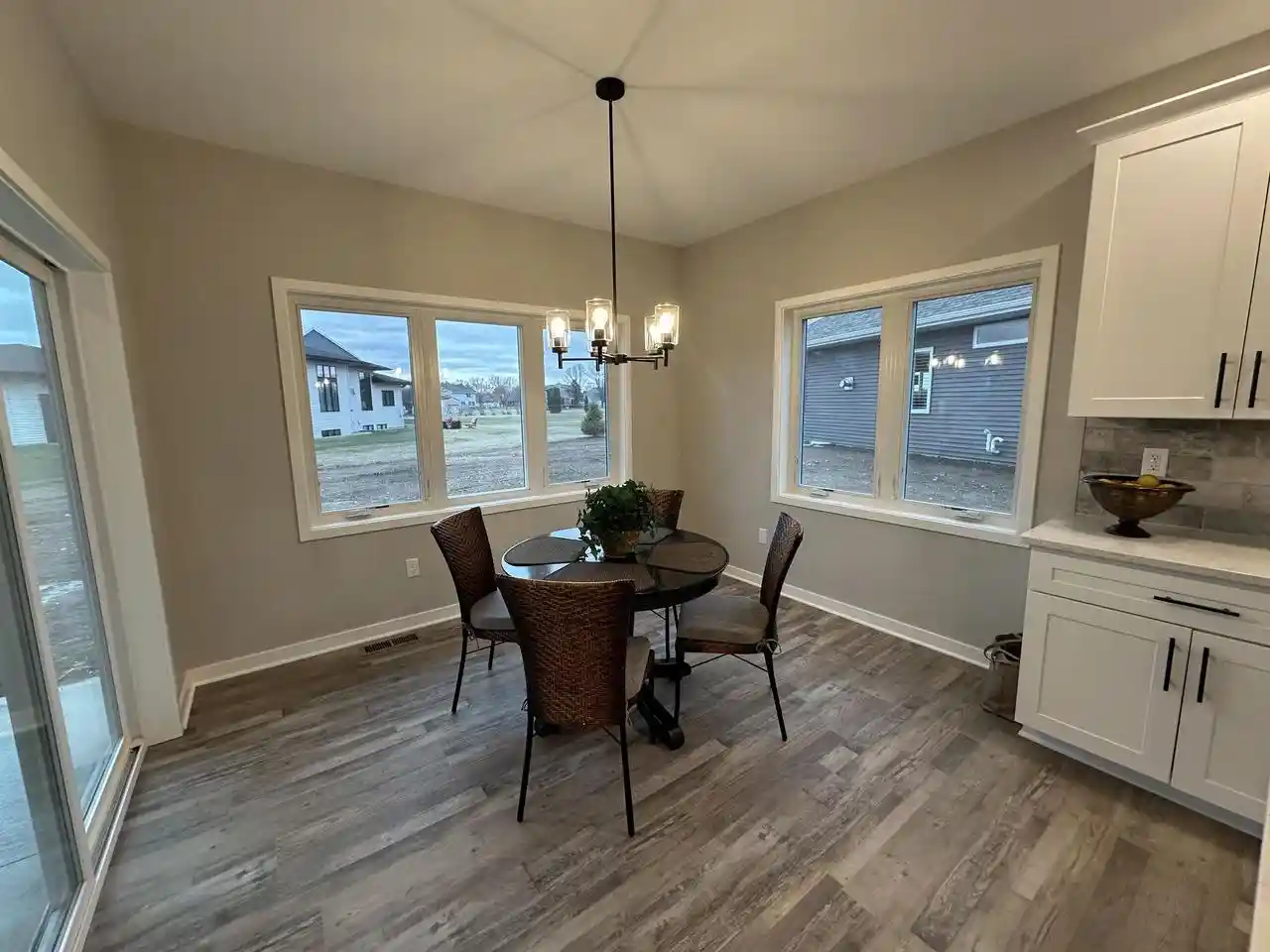 2nd image of 3108 S Bartells Dr Dr, Beloit, WI 53511 | MLS# 2017127