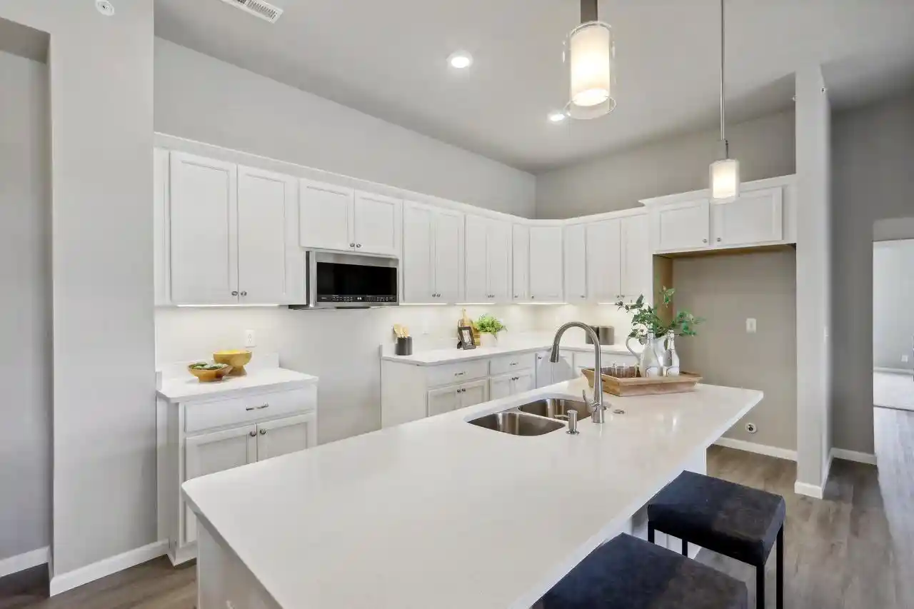 4th image of 2836 Fox Lake Cir Cir, Waukesha, WI 53189