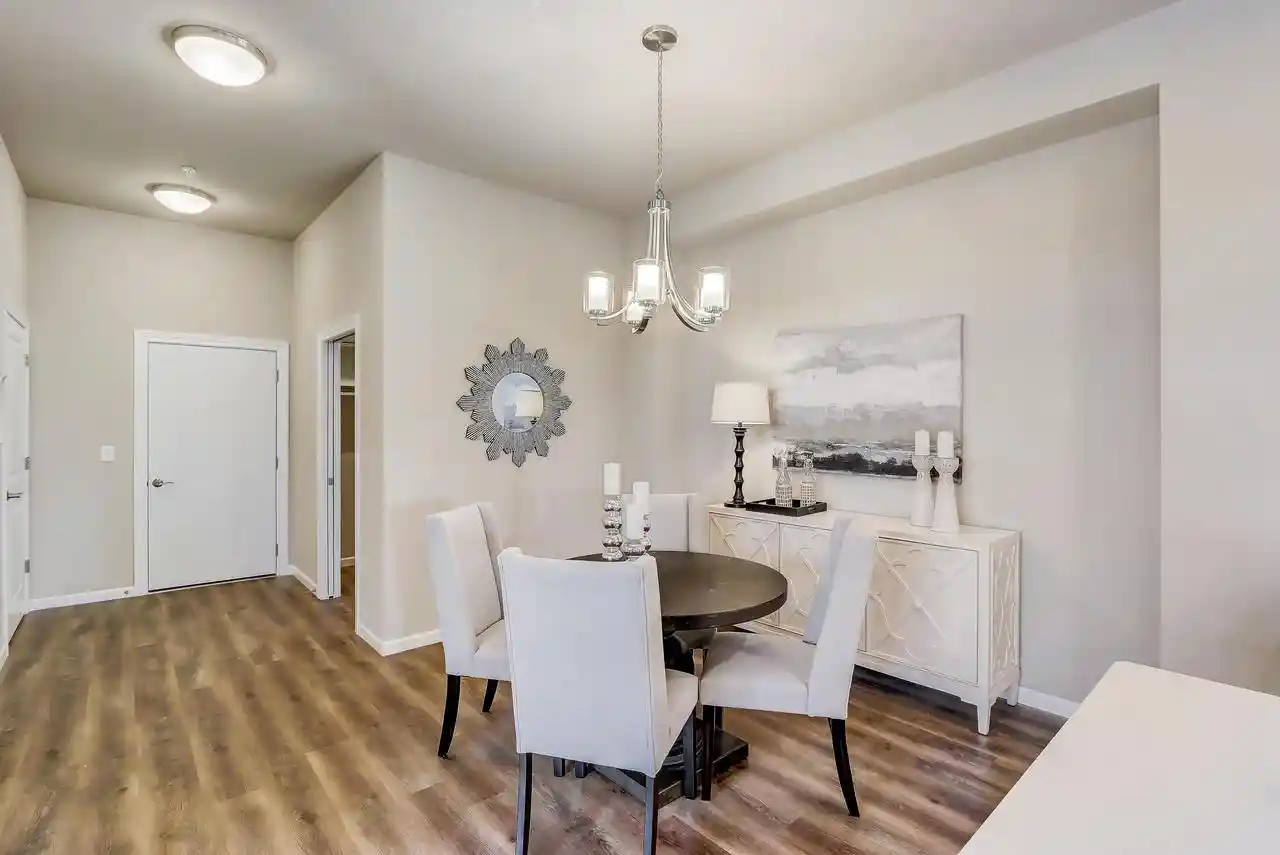 4th image of 2836 Fox Lake Circle Circle #102 / 01, Waukesha, WI 53189 | MLS# 1951422