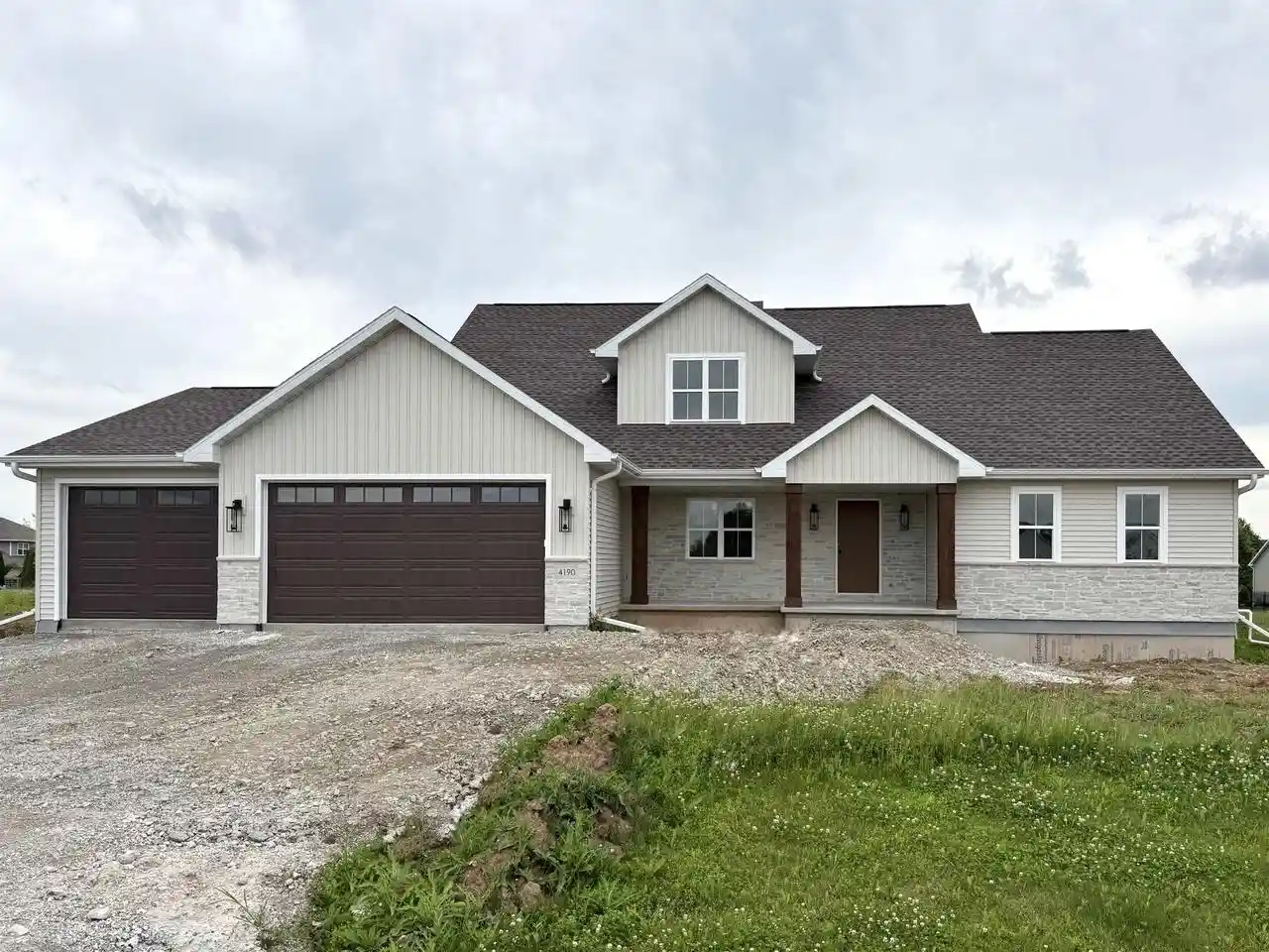 1st image of 4190 N Rose Meadow Lane Lane, Appleton, WI 54913 | MLS# 50321535