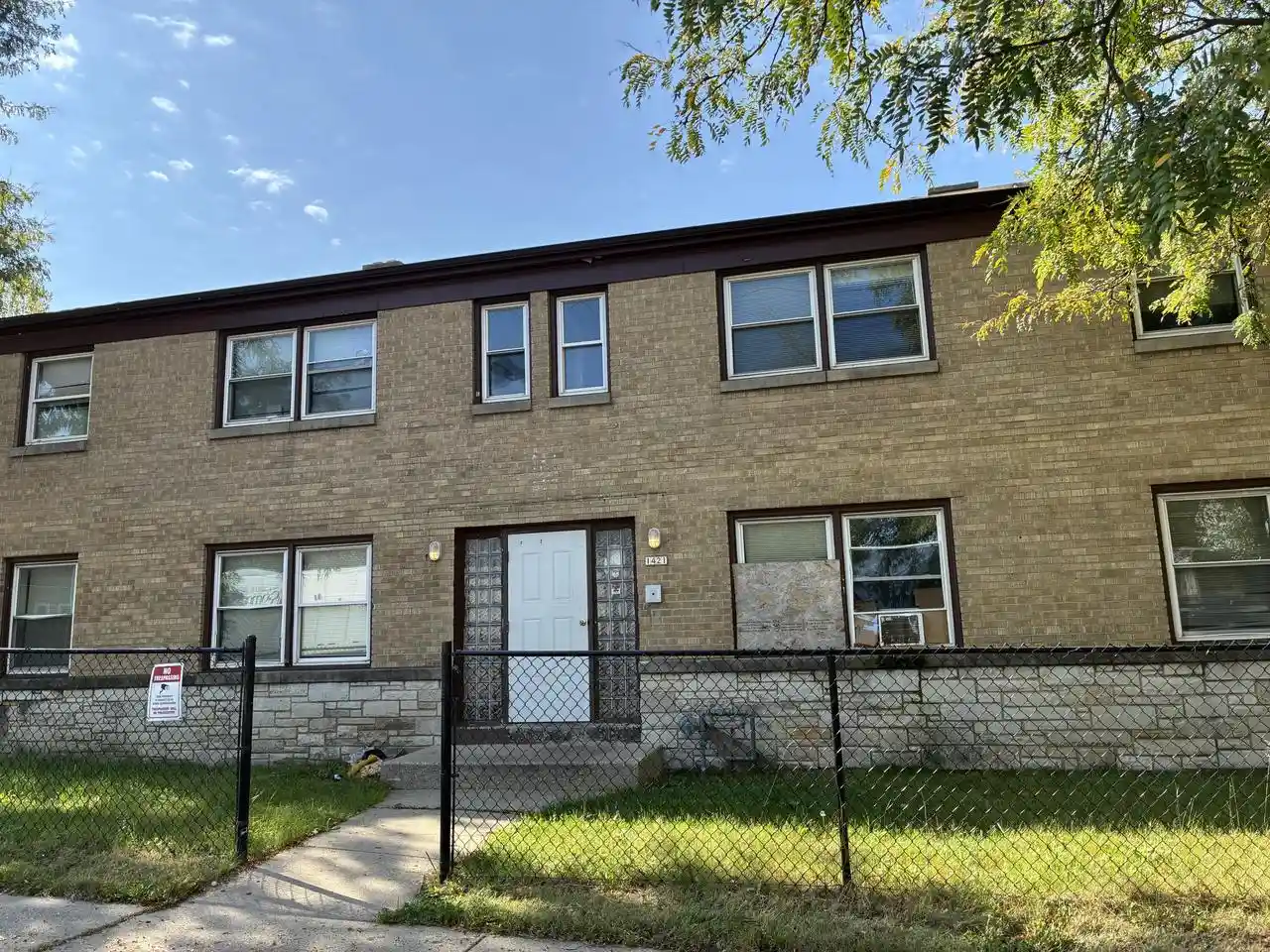 Homes for sale in Milwaukee, WI | 1421 W Atkinson Avenue Avenue, Milwaukee, WI 53206 | MLS# 1951726